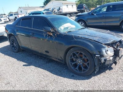 2C3CCABG5KH****** 2019 Chrysler 300