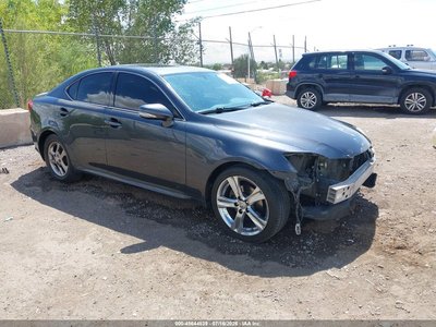 JTHBF5C21B5****** 2011 Lexus IS