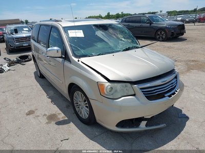 2C4RC1GG1DR****** 2013 Chrysler Town & Country