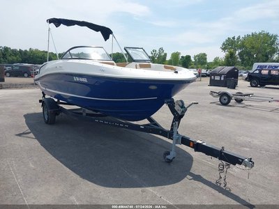 BLBX301***** 2019 Bayliner Vr5 Br(*) Bow Rider Series