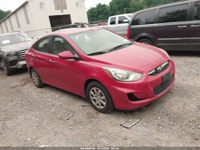 KMHCT4AE5CU****** 2012 Hyundai Accent