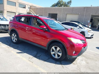 2T3WFREV8FW****** 2015 Toyota RAV4