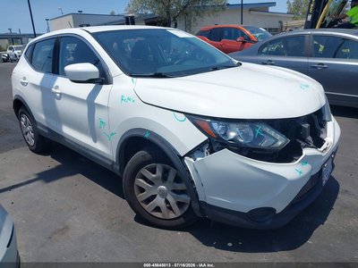 JN1BJ1CP9JW****** 2018 Nissan Rogue Sport