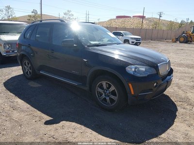 5UXZW0C51D0****** 2013 BMW X5