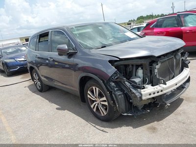 5FNYF5H55GB****** 2016 Honda Pilot