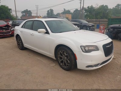 2016 Chrysler 300