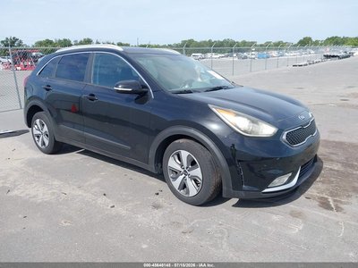 KNDCC3LC8J5****** 2018 Kia Niro