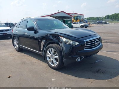 JN8CS1MU4GM****** 2016 Infiniti QX70