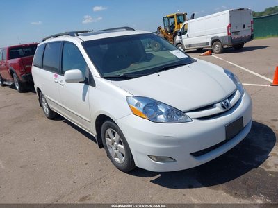 5TDZK22CX7S****** 2007 Toyota Sienna