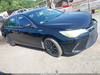 2017 Toyota Camry Hybrid