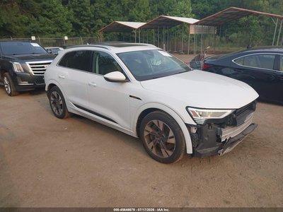 2021 Audi E-tron