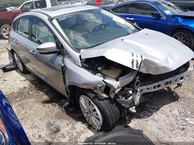 1FADP3N26JL****** 2018 Ford Focus