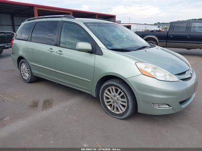 2008 Toyota Sienna