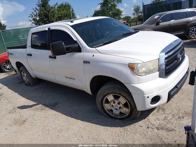 5TFDY5F16BX****** 2011 Toyota Tundra