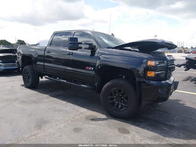 1GC1KWEY6JF****** 2018 Chevrolet Silverado 2500