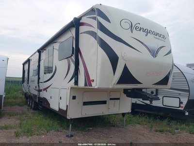 4X4FVGR30GR****** 2016 Forest River Vengeance
