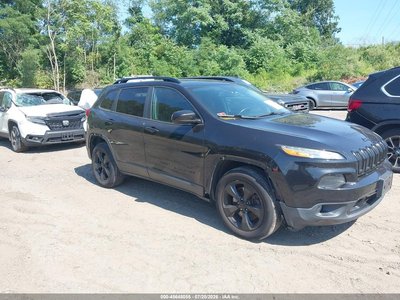1C4PJMCS9GW****** 2016 Jeep Cherokee