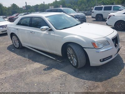 2C3CA5CG1BH****** 2011 Chrysler 300