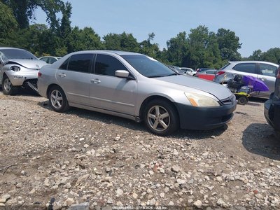 1HGCM56663A****** 2003 Honda Accord
