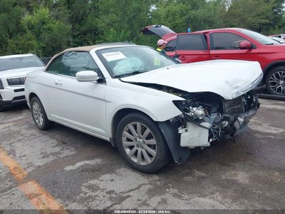1C3BC2EB0BN****** 2011 Chrysler 200