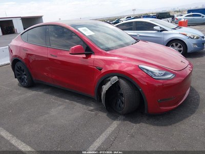 7SAYGAEE9NF****** 2022 Tesla Model Y