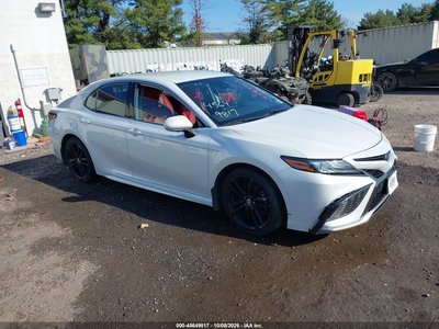 4T1K31AK9NU****** 2022 Toyota Camry Hybrid