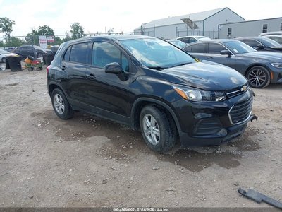 3GNCJKSB1LL****** 2020 Chevrolet Trax