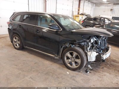 5TDDKRFH0ES****** 2014 Toyota Highlander