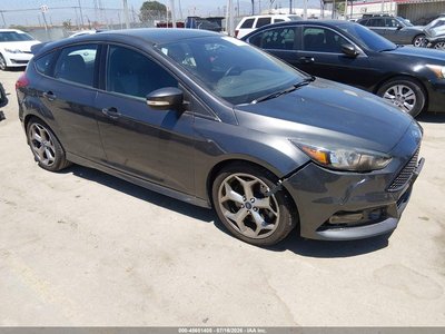 1FADP3L95HL****** 2017 Ford Focus