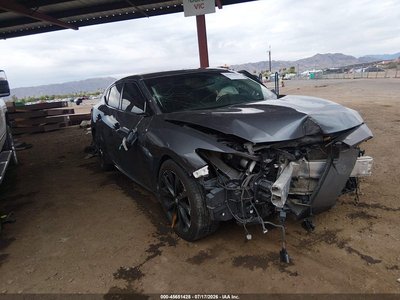 1N4AA6AP9JC****** 2018 Nissan Maxima