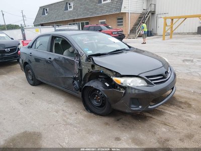 2T1BU4EE7DC****** 2013 Toyota Corolla