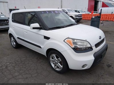 KNDJT2A2XA7****** 2010 Kia Soul