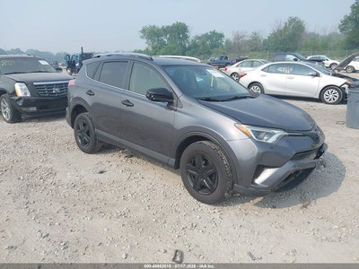 JTMBFREV6HJ****** 2017 Toyota RAV4
