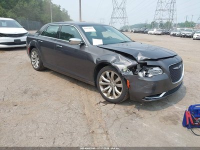 2019 Chrysler 300