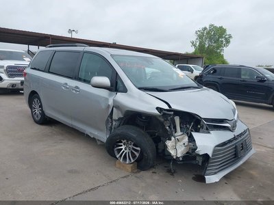 2018 Toyota Sienna