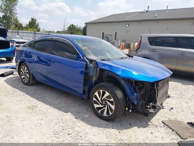 2HGFC2E57HH****** 2017 Honda Civic