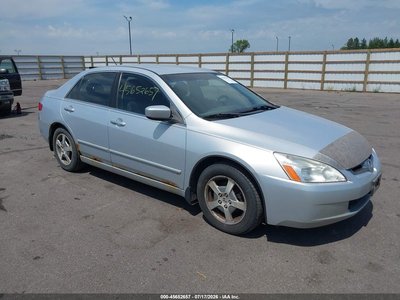 JHMCN36575C****** 2005 Honda Accord