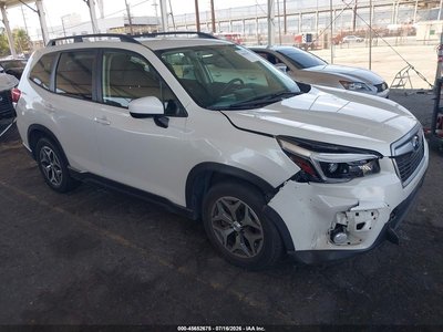 JF2SKAJC0MH****** 2021 Subaru Forester