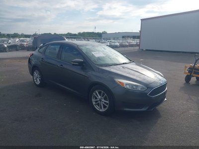 1FADP3F24HL****** 2017 Ford Focus