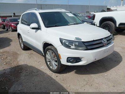 WVGAV3AXXEW****** 2014 Volkswagen Tiguan