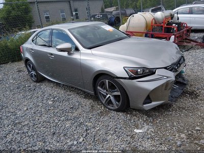 JTHC81D2XJ5****** 2018 Lexus IS 300