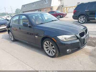 WBAPK7C50BA****** 2011 BMW 3 Series
