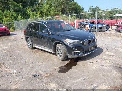 WBXHU7C31J5****** 2018 BMW X1