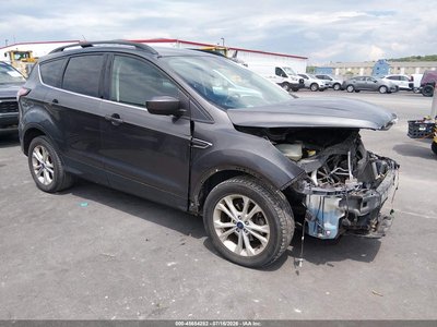1FMCU0GDXJU****** 2018 Ford Escape