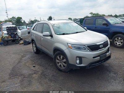 5XYKTDA76EG****** 2014 Kia Sorento