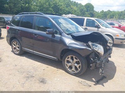 JF2SJAWC1JH****** 2018 Subaru Forester