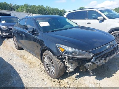 2017 Kia Cadenza