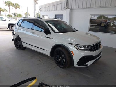 3VVCB7AX2RM****** 2024 Volkswagen Tiguan