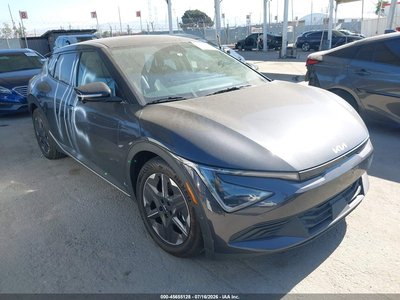 5XYC34JA7SG****** 2025 Kia EV6