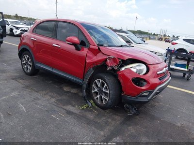 ZFBCFYCT0GP****** 2016 Fiat 500X